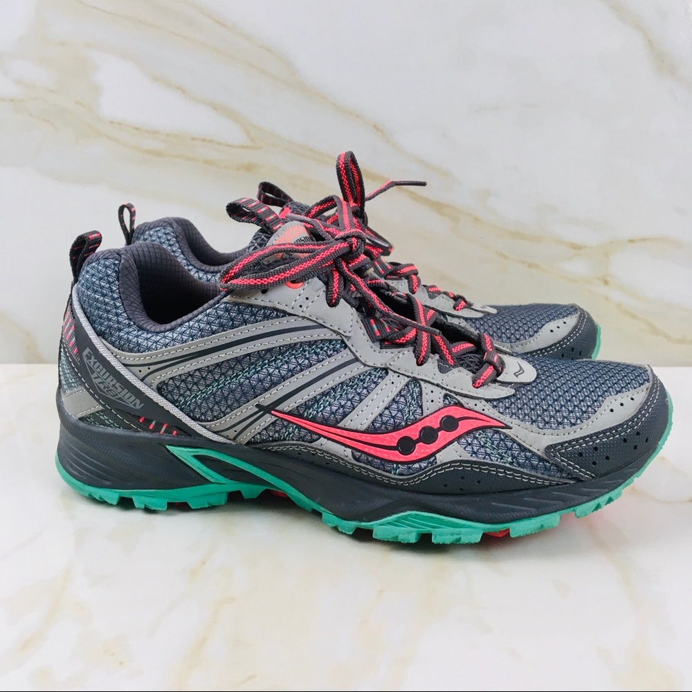 Saucony Women’s Grid Excursion TR8 Trail Running 8
